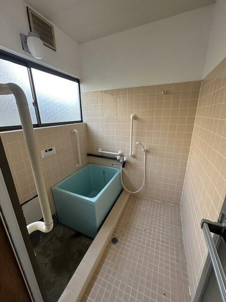 detached 栃木県日光市土沢

地図を見る