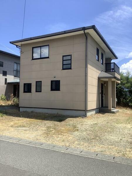detached 山形県上山市朝日台１丁目

地図を見る
