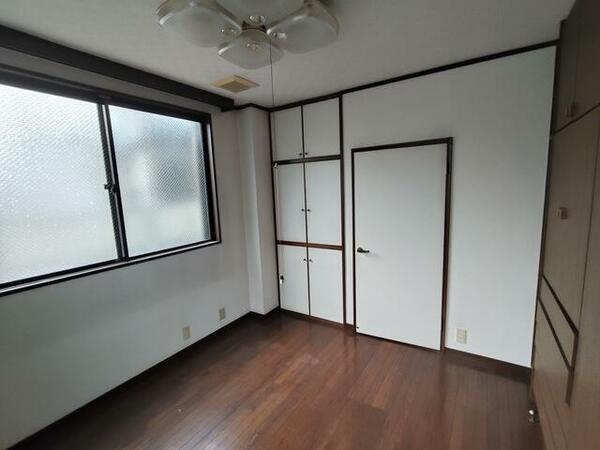 detached 東京都荒川区西尾久６丁目

地図を見る