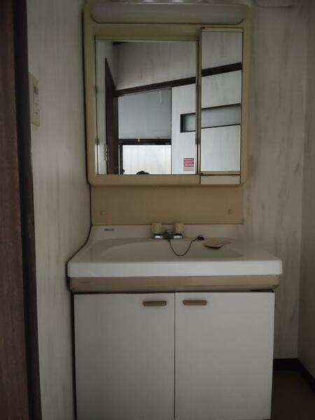 detached 東京都荒川区西尾久６丁目

地図を見る