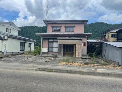 Used Detached House, Yuzawa, Akita