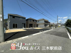 兵庫県加東市下滝野１丁目