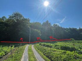 山梨県北杜市小淵沢町松向