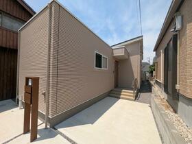 三重県四日市市南浜田町