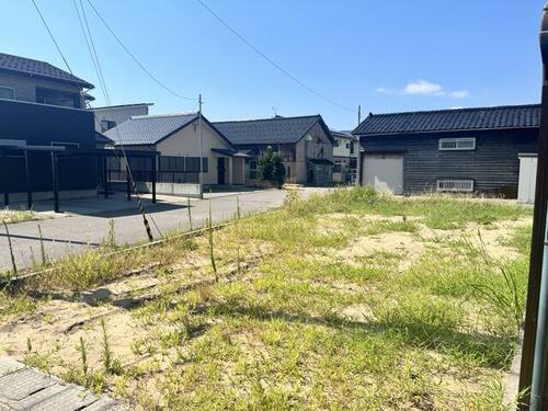 Land, Hakui, Ishikawa