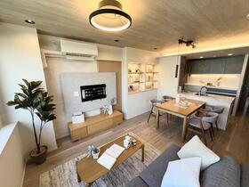 東京都新宿区中落合１丁目