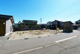石川県金沢市額乙丸町ロ