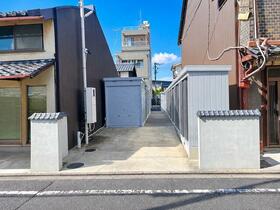 京都府京都市下京区黒門通木津屋橋下る上糀屋町