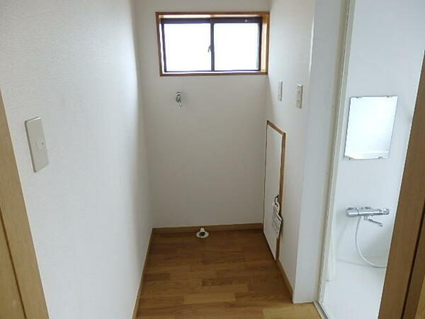 detached 福島県岩瀬郡鏡石町中央

地図を見る