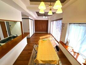 ユーハウス阿久比