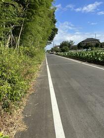 千葉県八街市八街ほ