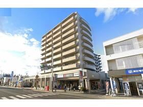 ヴィルヌーブ八幡町　１階がスーパー