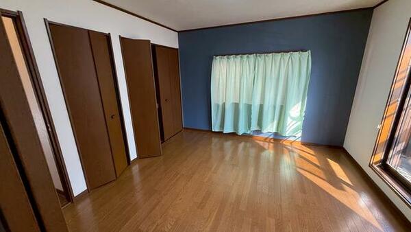 detached 埼玉県児玉郡上里町大字七本木

地図を見る