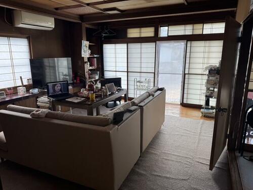 detached 山形県米沢市万世町片子