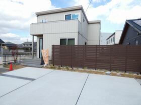 山口県防府市仁井令町