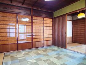 徳島県鳴門市撫養町大桑島字中之組