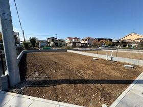 埼玉県越谷市新川町１丁目