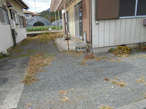 detached 群馬県渋川市金井

地図を見る