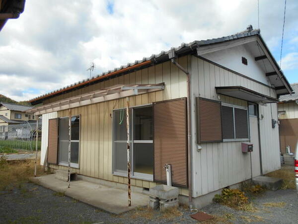 detached 群馬県渋川市金井

地図を見る