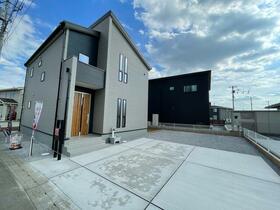 栃木県小山市城西１丁目