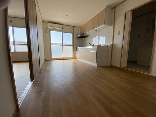 千葉県我孫子市泉 中古マンション 写真2