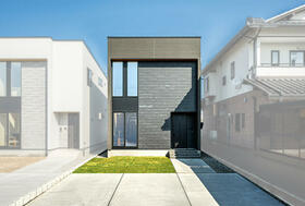 石川県小松市桜木町