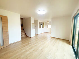 兵庫県西宮市山口町名来２丁目