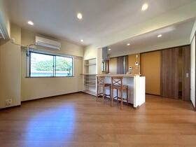 神奈川県鎌倉市小袋谷１丁目