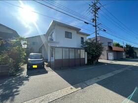 石川県小松市希望丘