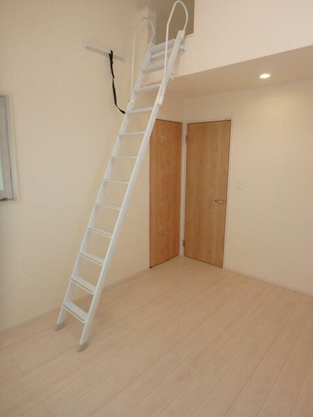 detached 埼玉県鶴ヶ島市大字上広谷
地図を見る