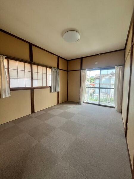 detached 群馬県沼田市薄根町

地図を見る