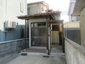 富山県富山市西中野町１丁目