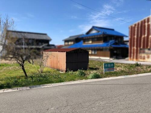 Land, Higashiomi, Shiga