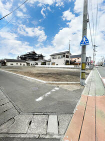 愛媛県西条市三津屋