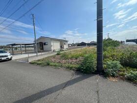 石川県小松市佐美町