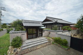 香川県高松市郷東町