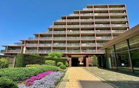 東京都多摩市鶴牧１丁目