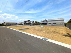 三重県鈴鹿市稲生１丁目
