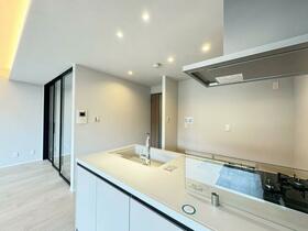 東京都渋谷区代々木４丁目