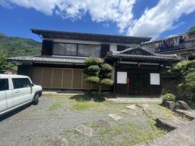 山梨県大月市笹子町吉久保