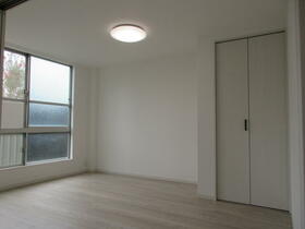 兵庫県西宮市上甲子園１丁目