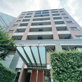 大阪府大阪市中央区東心斎橋１丁目