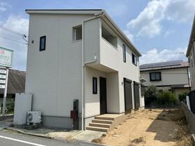 兵庫県三木市志染町東自由が丘１丁目