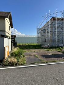 富山県富山市上八日町