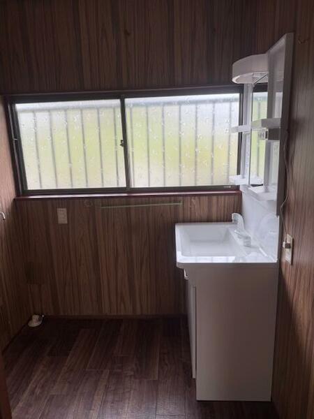 detached 茨城県高萩市大字島名
地図を見る