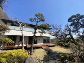 神奈川県逗子市新宿４丁目