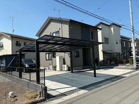 群馬県邑楽郡大泉町大字寄木戸