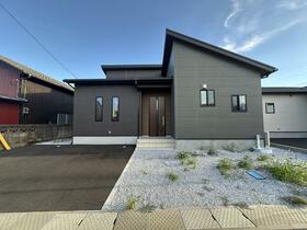 福岡県中間市中間１丁目