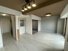 山口県周南市古川町