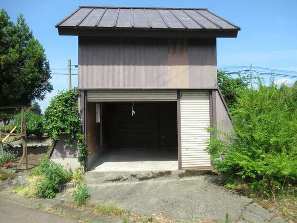 detached 山形県新庄市沖の町４－３１ 米山ビル